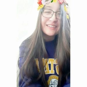 Meet your Posher, Camille